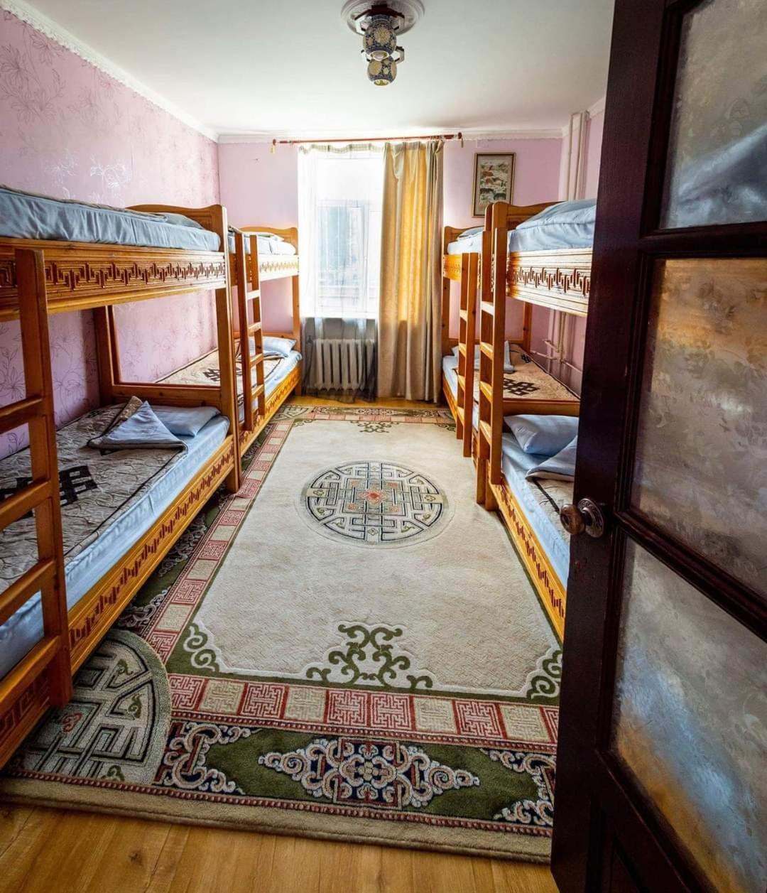 Lotus Guesthouse Oelan-bator Buitenkant foto
